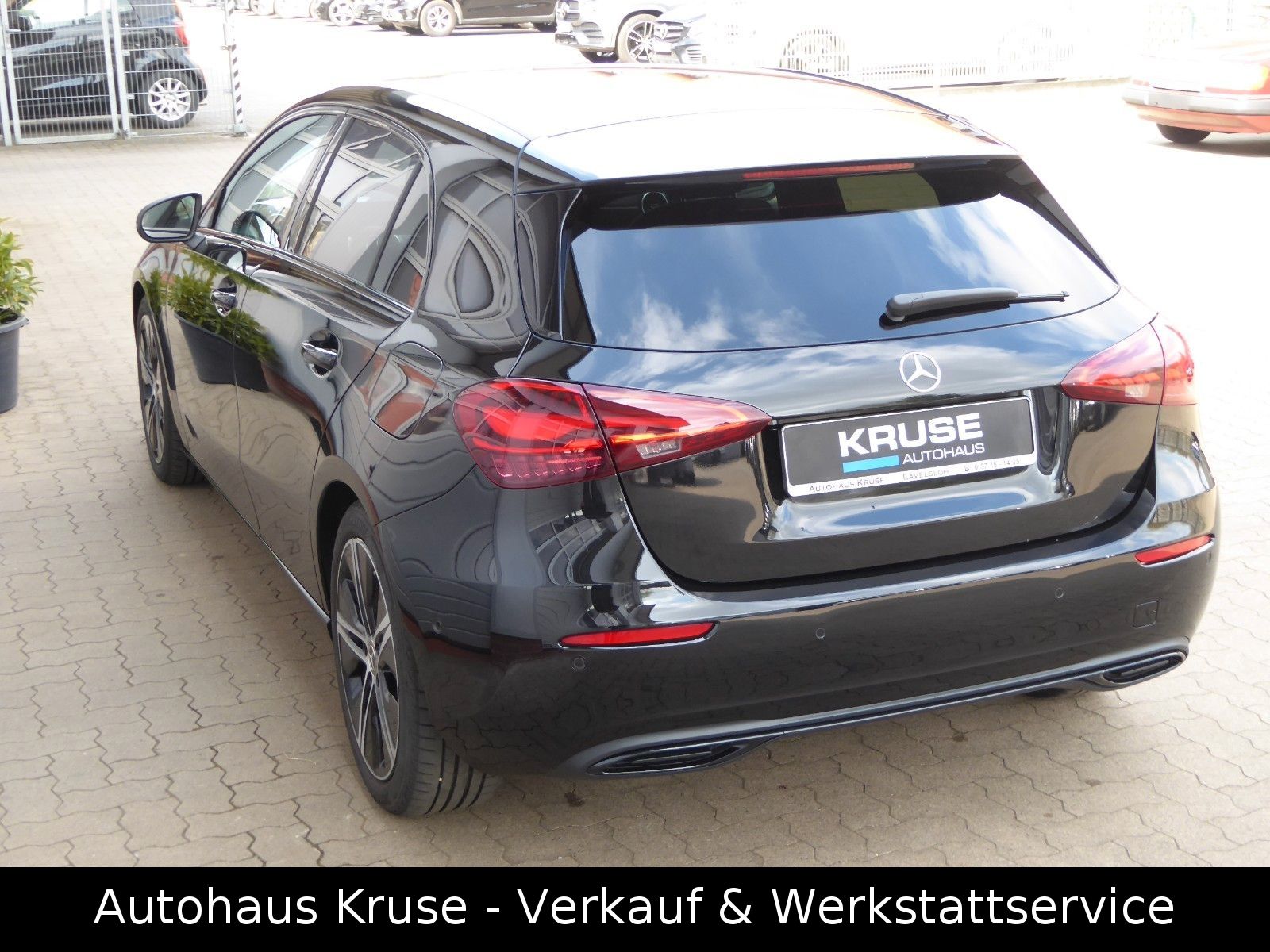 Mercedes-Benz A 200 PRO LINE ADVANCED - Samsaru's Car Outlet