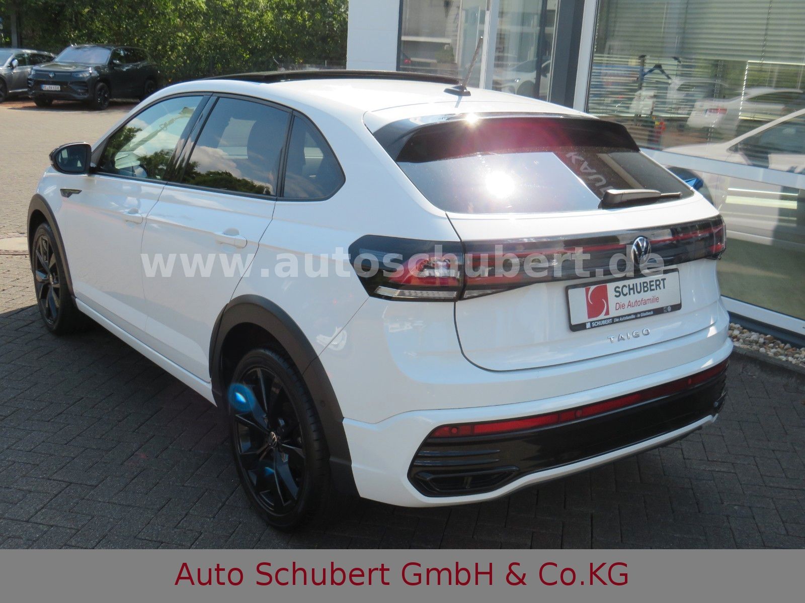 Volkswagen Taigo 1.5 TSI DSG R-Line - Samsaru's Car Outlet