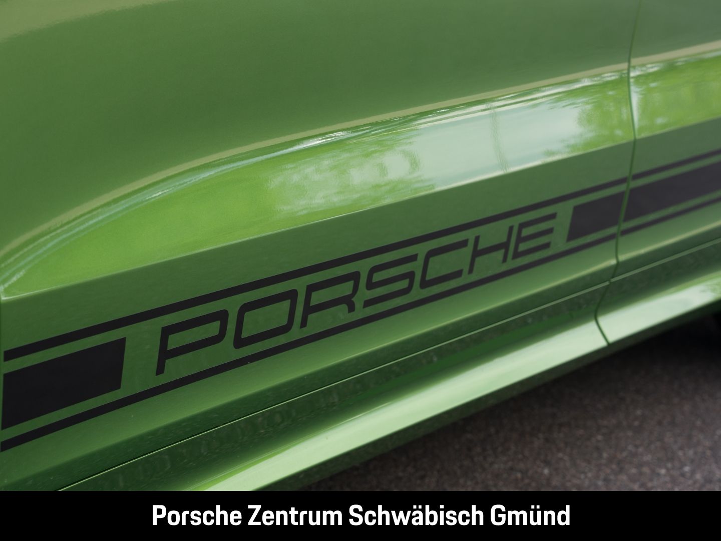 Porsche Cayenne Turbo E-Hybrid Burmester Nachtsicht PDCC