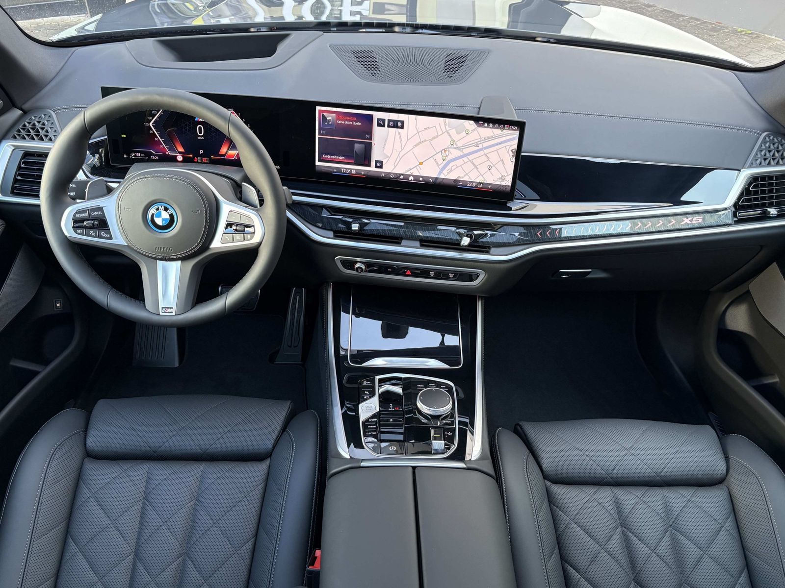 BMW X5 xDrive50e M Sport PANO DA PROF PA PROF HK 22"