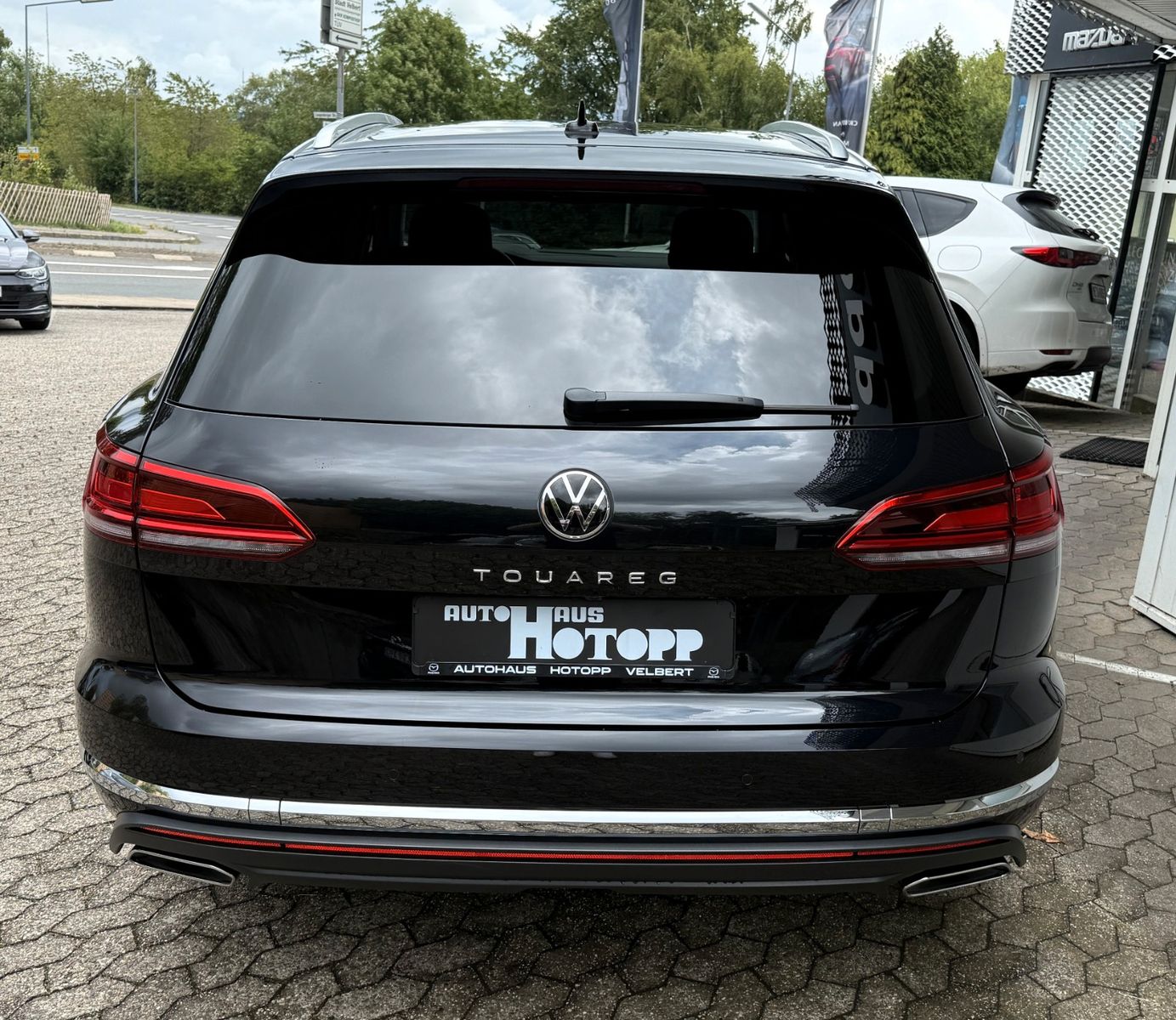 Volkswagen Touareg Elegance 4Motion TDI - Samsaru's Car Outlet