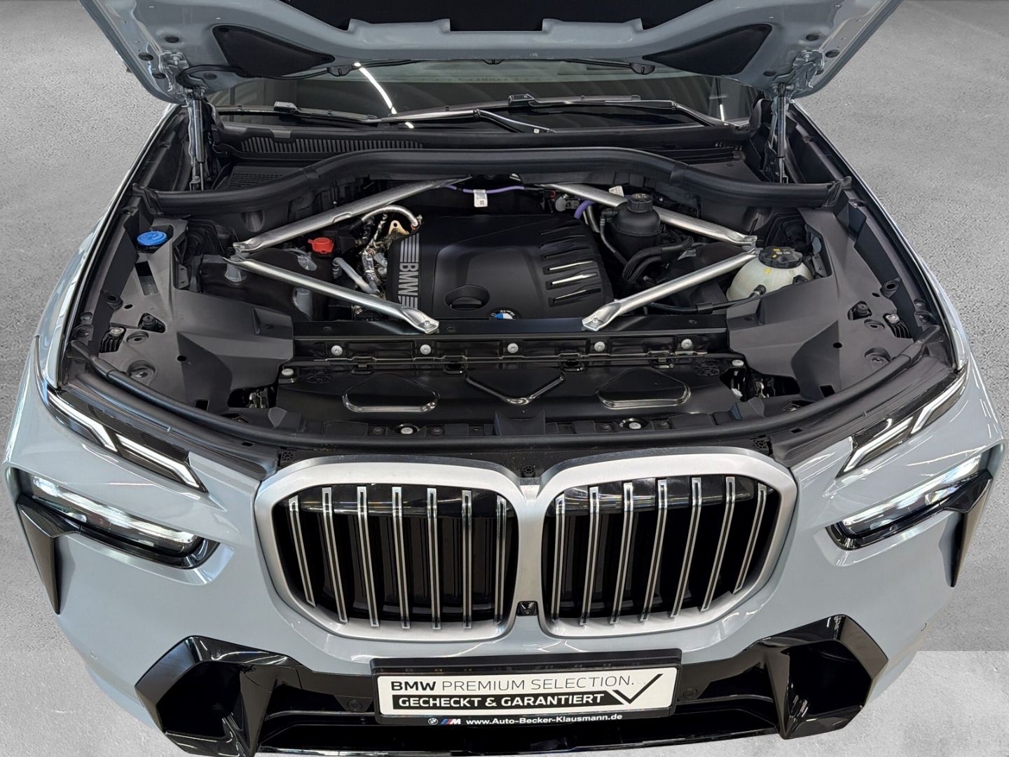 BMW X7 xDrive40d M Sport 21''LC PROF AHK PANO STAND-