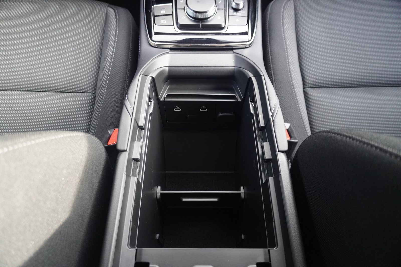 Mazda CX-30 2.0 M-Hybrid Exclusive-Line LED 360° AHK