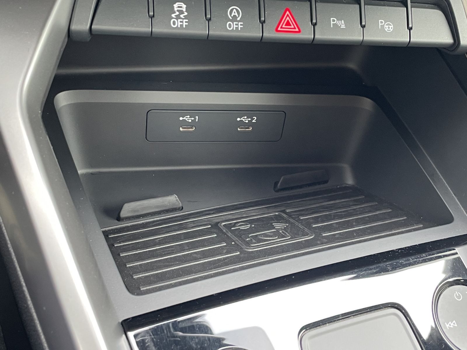 Audi A3 Sportback 30 TFSI LED Navi PDC+ Teilleder