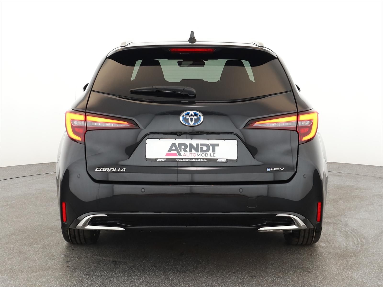 Toyota Corolla Touring Sports 1.8 CVT Team D Navi Kam