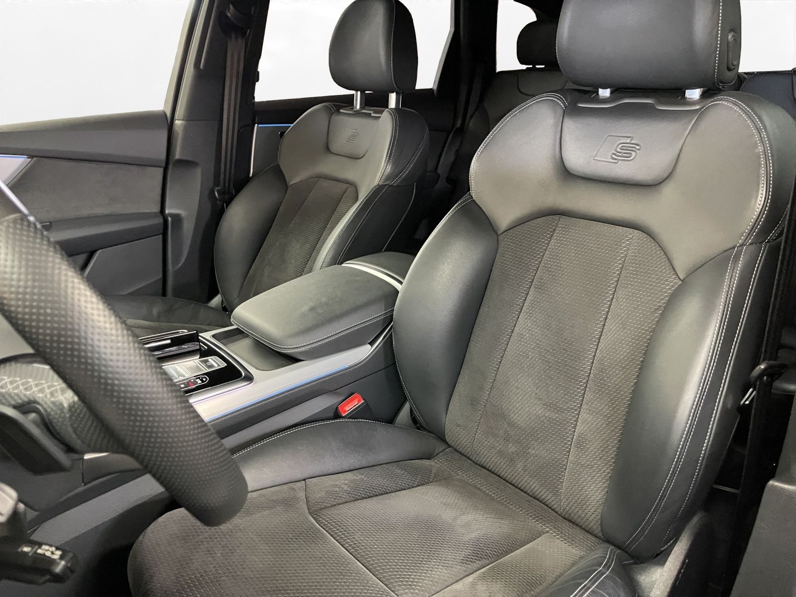Audi Q7 50 TDI qu. S line 7-Sitzer AHK Pano LM 22" B&