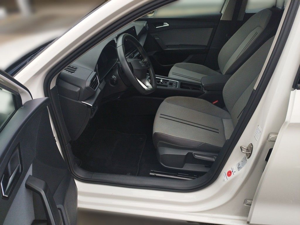 Seat Leon ST 2.0 TDI DSG Style - Samsaru's Car Outlet