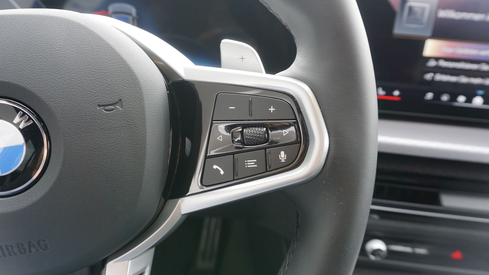 BMW 320d xDrive Touring M Sportpaket Head-Up HiFi