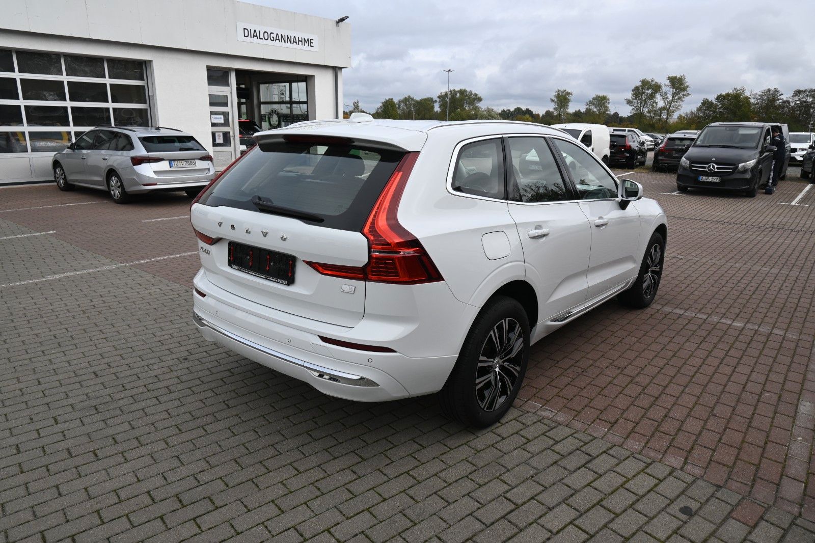 Volvo XC60 T6 Inscription PHEV AWD*AHK*RFK*H&K*STHZG*