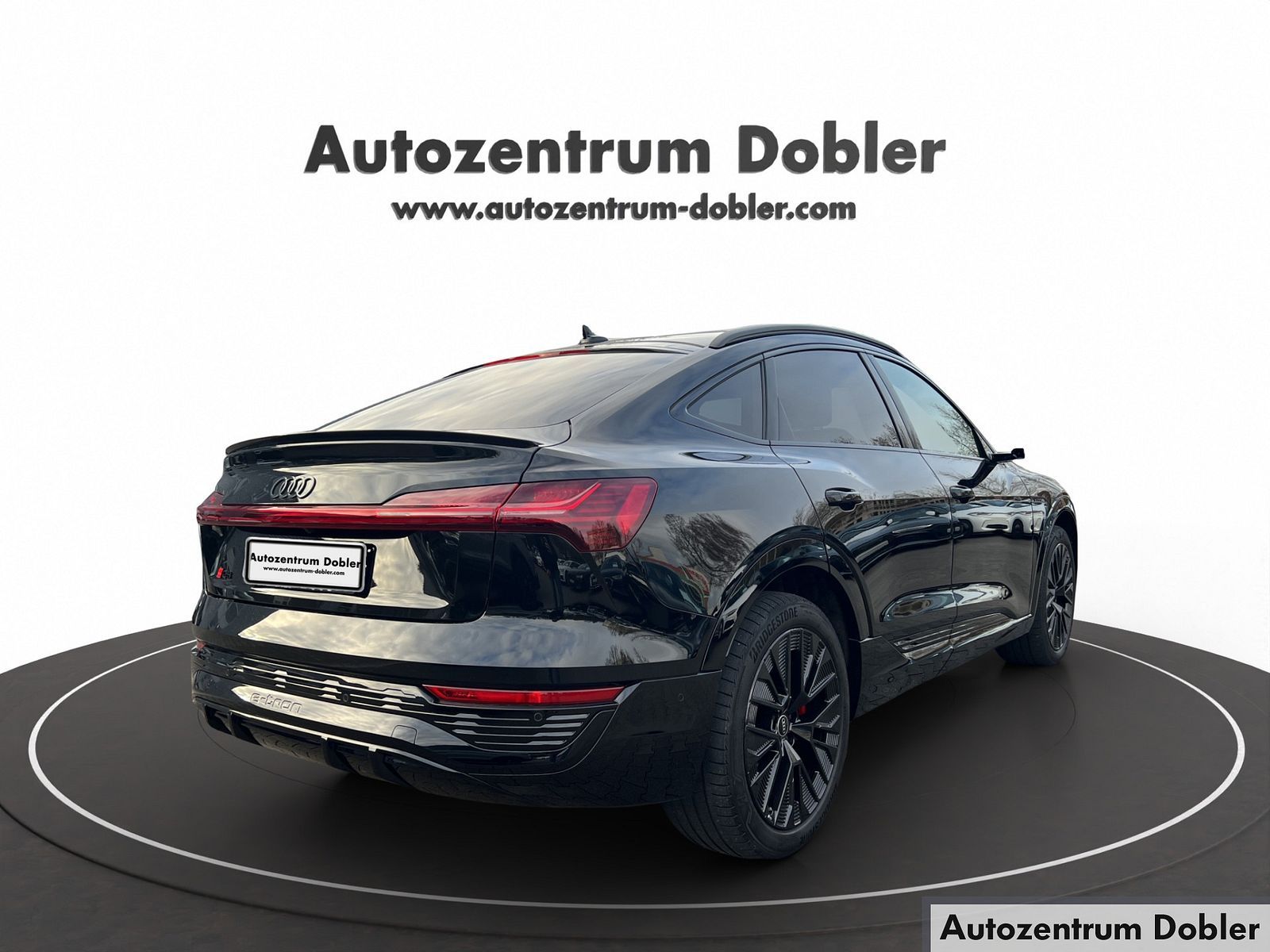 Audi Q8 Sportback e-tron S line 55 AHK Glasdach Navi