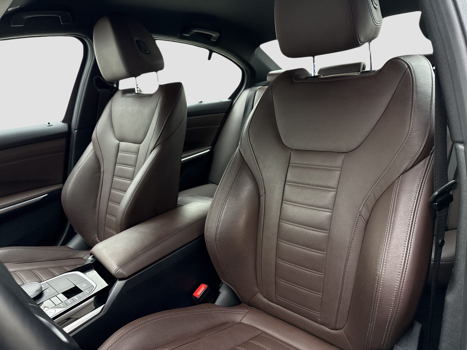 BMW 330e xDrive Limousine HiFi DAB LED Lenkradhz.