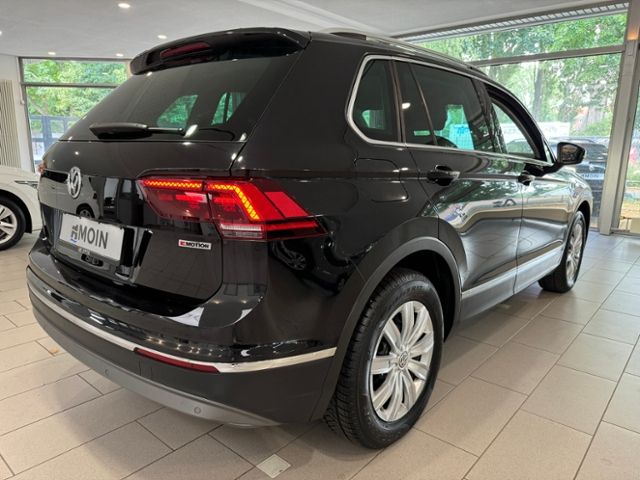 Volkswagen Tiguan Highline TSI DSG 4Motion AHK LED NAVI PDC