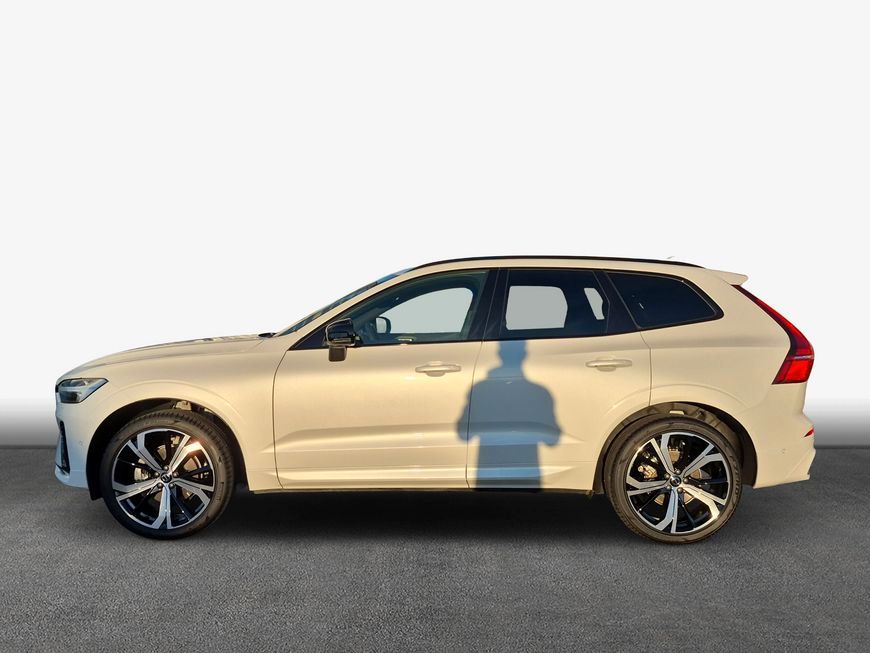 Volvo XC60 B5 B AWD Plus Dark