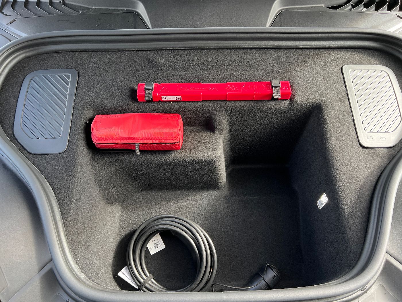 Porsche Macan 4 | Luftfederung | Panorama | BOSE |
