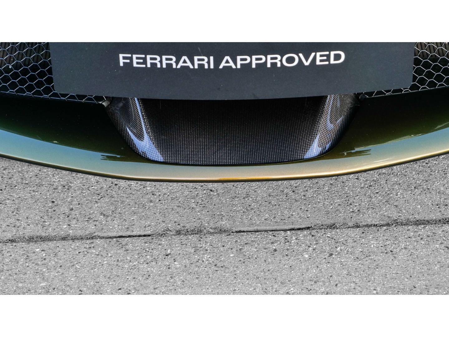 Ferrari SF90 Spider Tailor Made Cavalcade Edition - Samsaru's Car Outlet