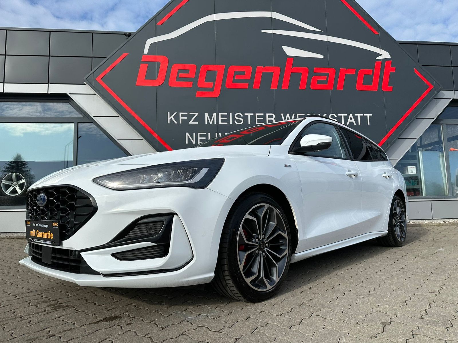 Ford Focus 1.5 Turnier ST-Line X LED ACC NAV KAM AHK