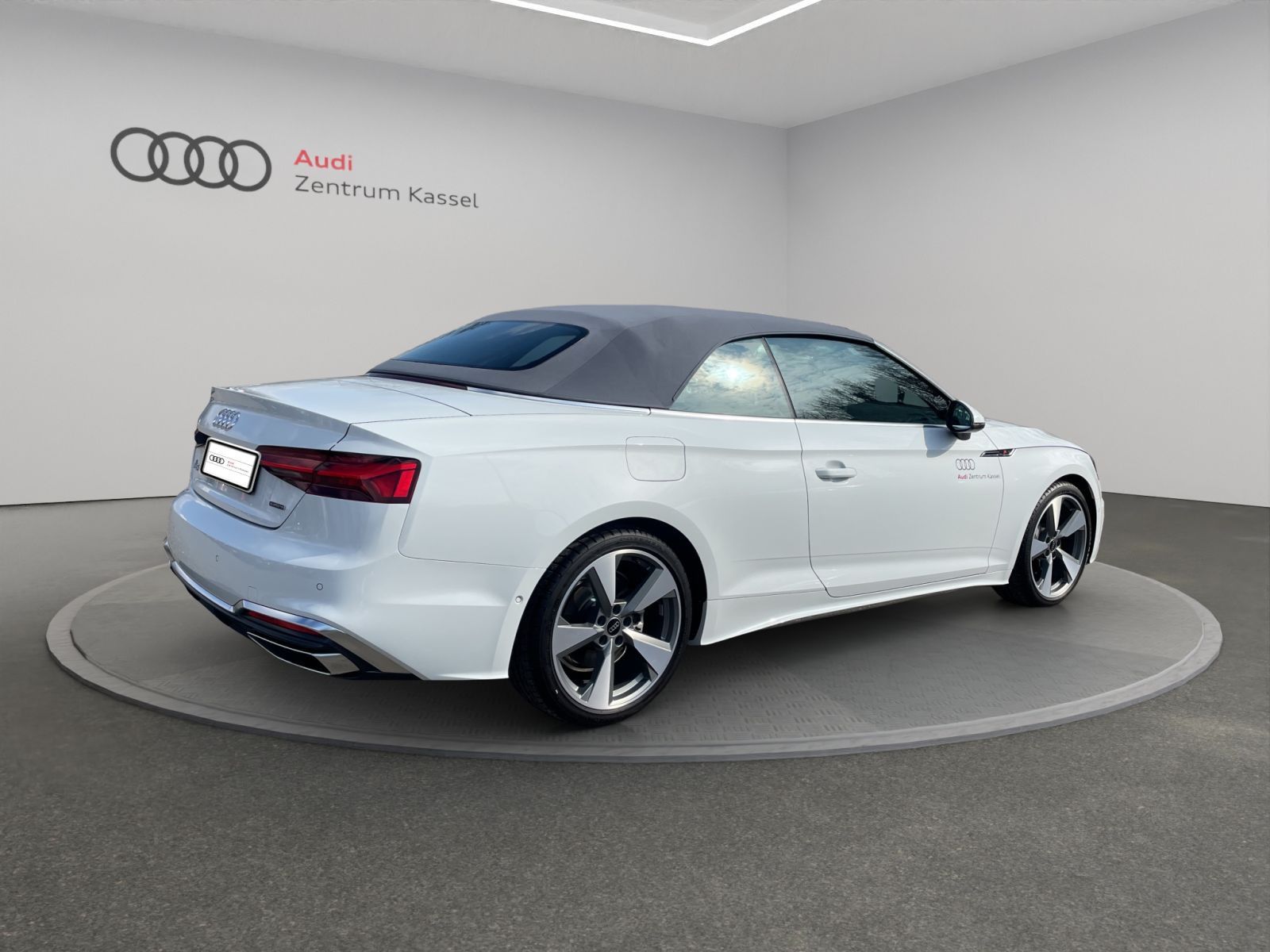 Audi A5 Cabrio S line 40 TFSI qu. Matrix B&O Kam.