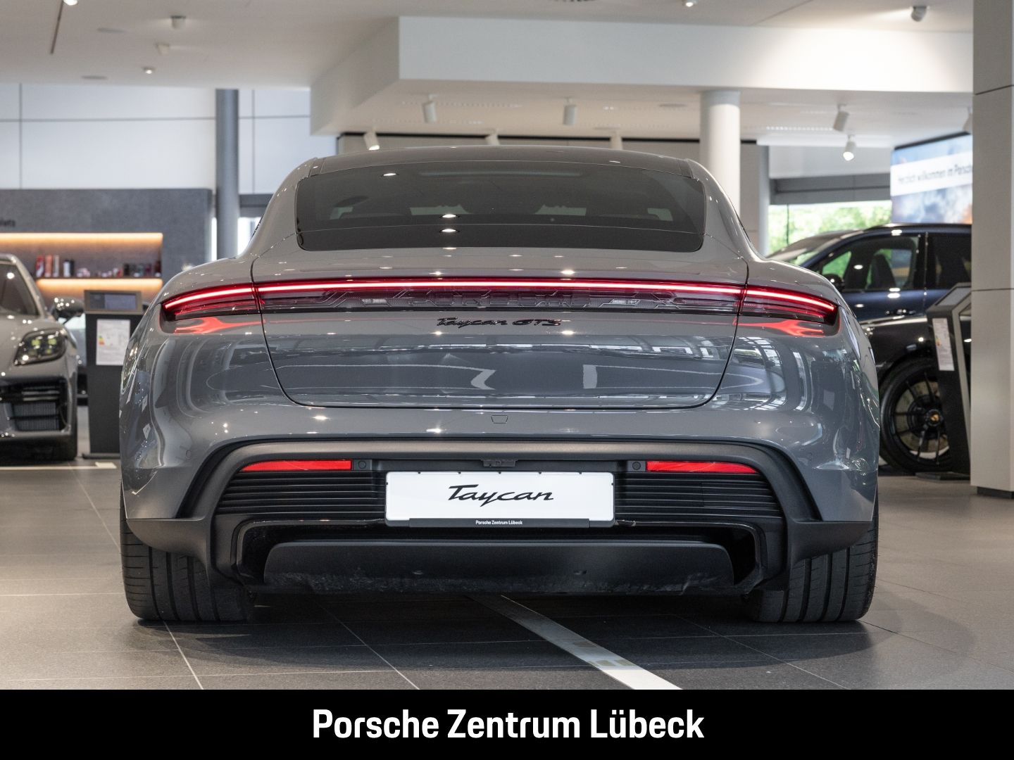 Porsche Taycan GTS InnoDrive HUD Soft-Close LED-Matrix