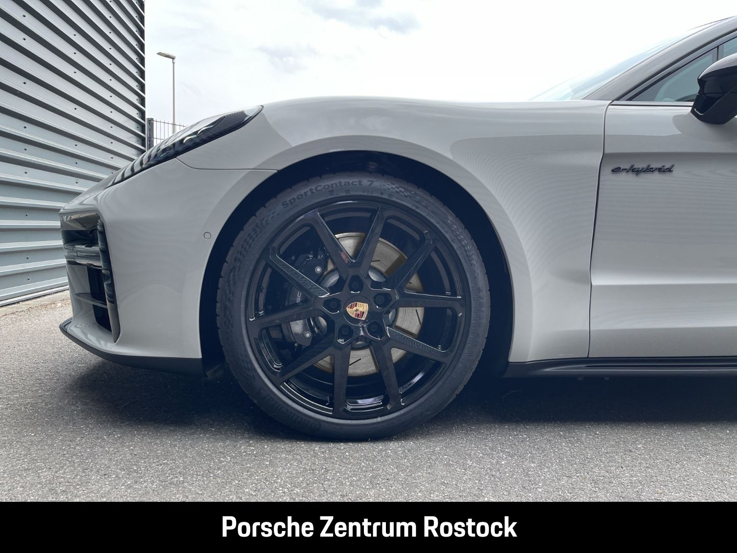 Porsche Panamera 4 E-Hybrid Active-Ride Burmester