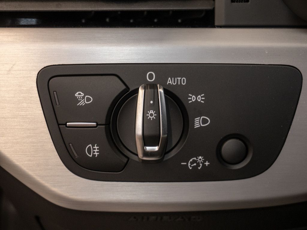 Audi A5 Sportback S line 40 TFSI quattro S tronic AHK