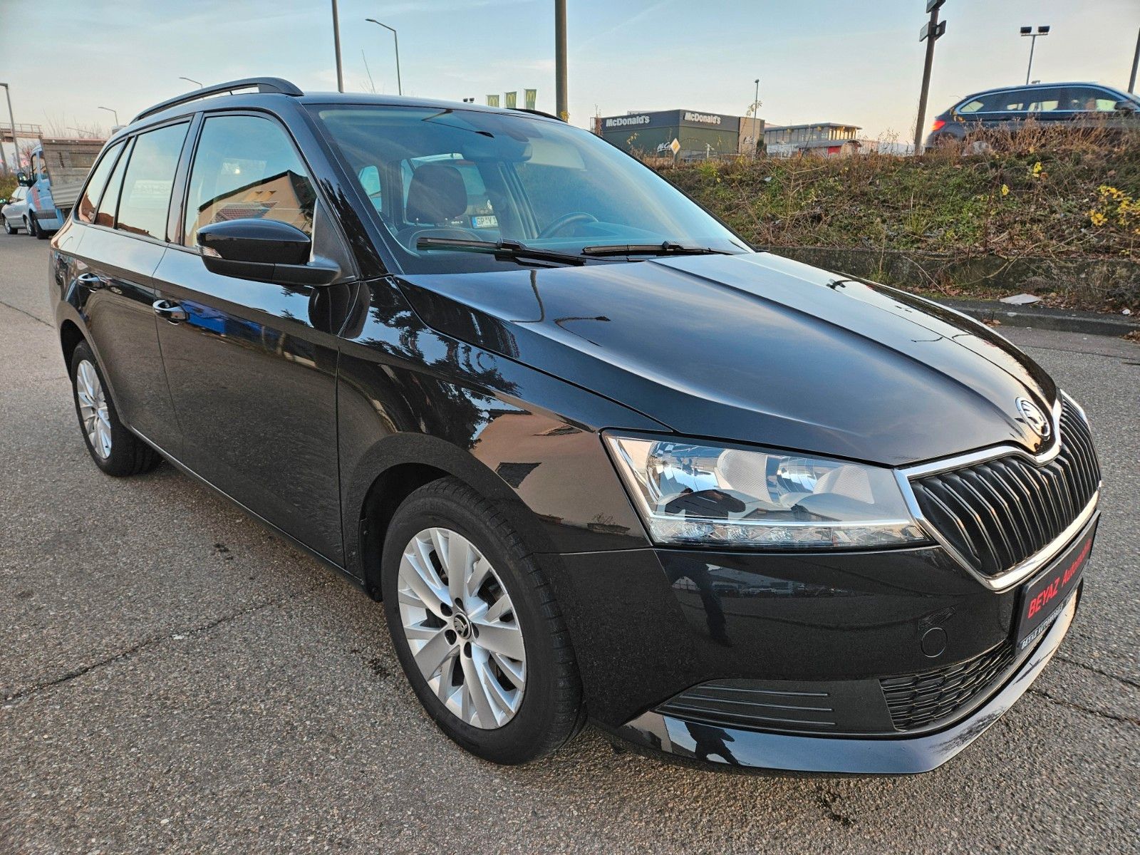 Skoda Fabia Combi Ambition - Samsaru's Car Outlet