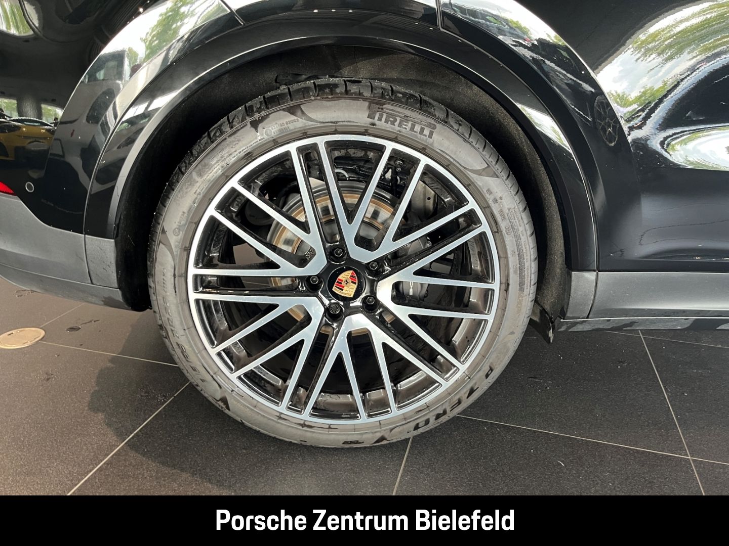 Porsche Cayenne BOSE LED-Matrix Panoramadach Luftfederun