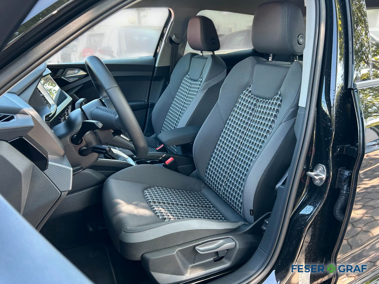 Audi A1 Sportback S line 30TFSI S tronic - Samsaru's Car Outlet