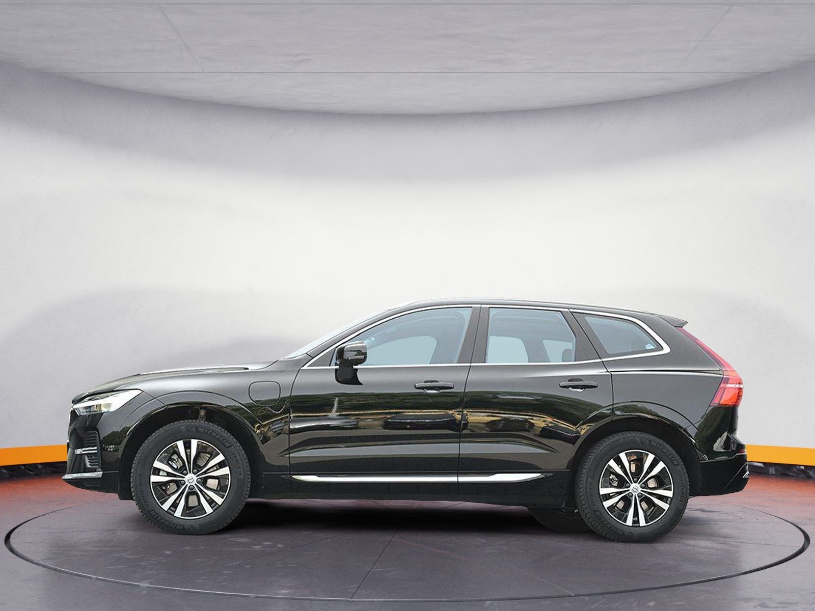 Volvo XC60 T6 AWD CORE - Samsaru's Car Outlet