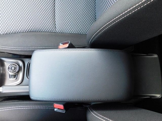 Suzuki Vitara 1.4 Boosterjet 4x4 Comfort Hybrid - Samsaru's Car Outlet