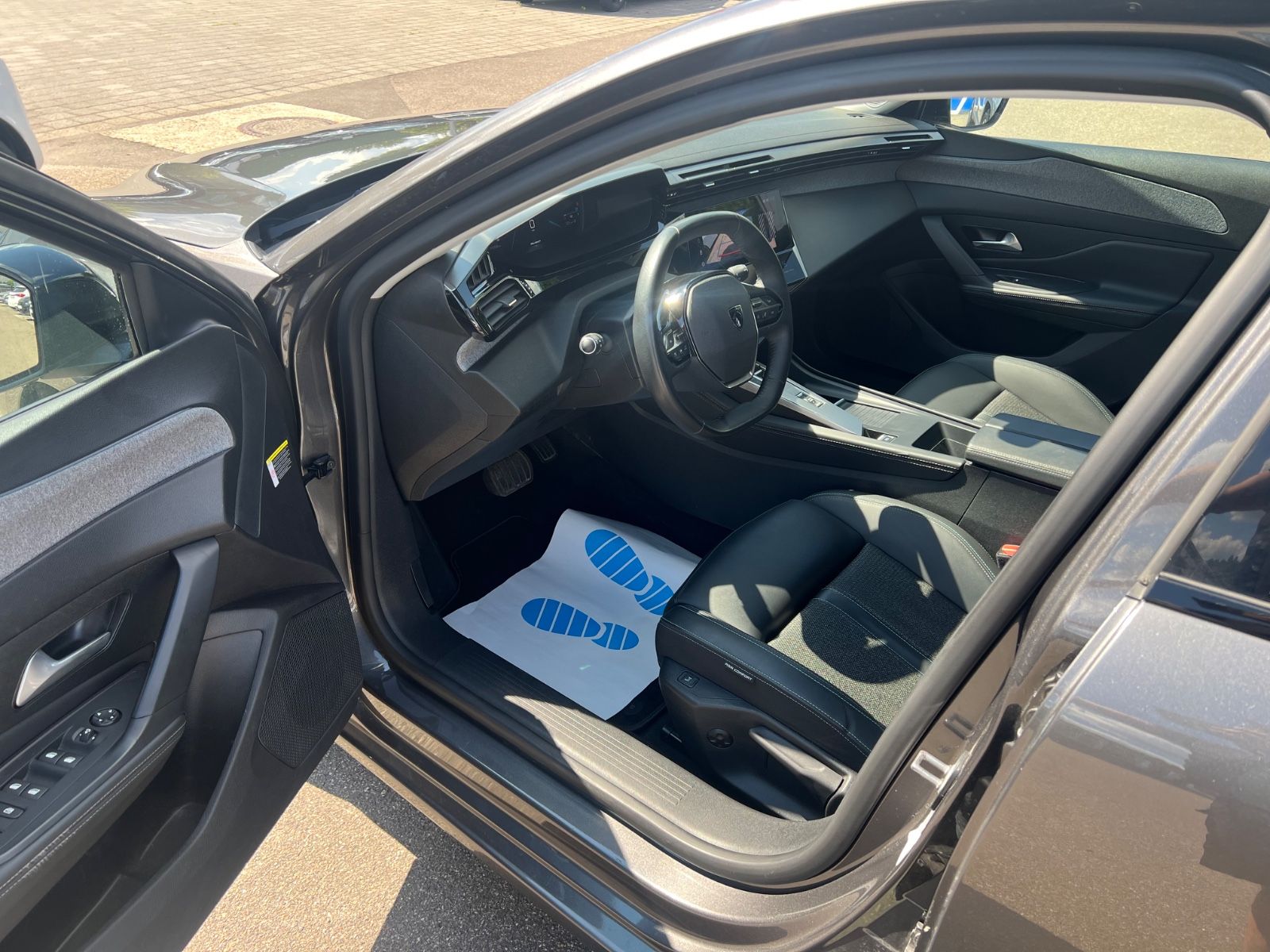 Peugeot 308 SW Allure - Samsaru's Car Outlet
