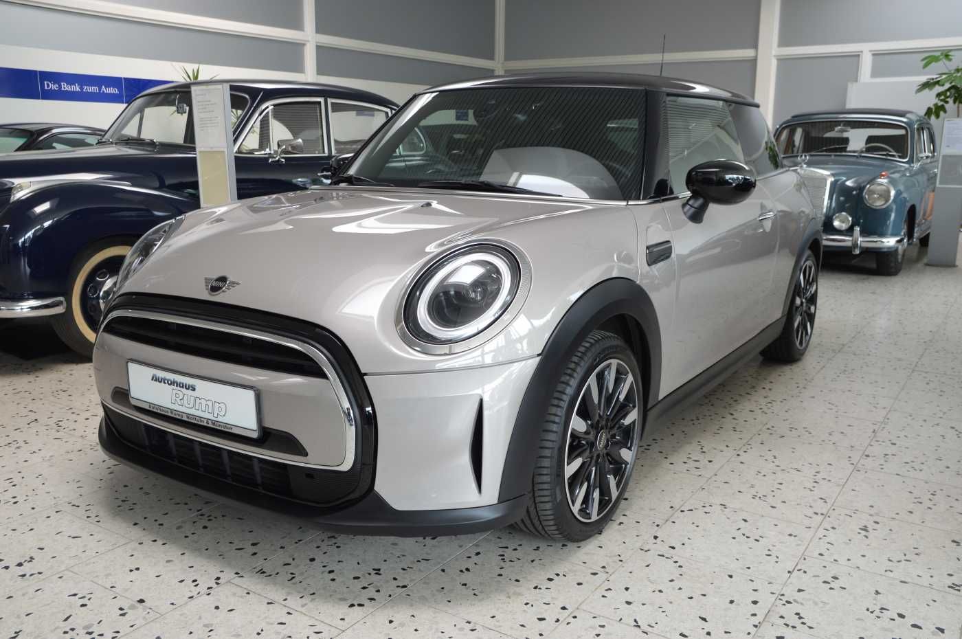 MINI 3-TÜRER Cooper Classic - Samsaru's Car Outlet