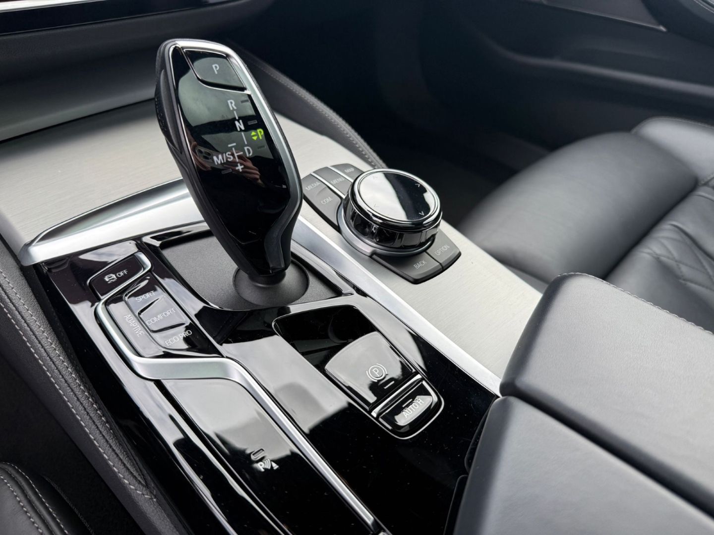 BMW 540 d xDrive M Sport Touring Laser Standh. AHK H