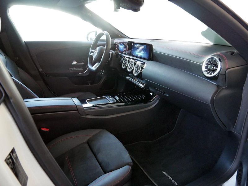 Mercedes-Benz CLA 250 4M AMG PREMIUM - Samsaru's Car Outlet