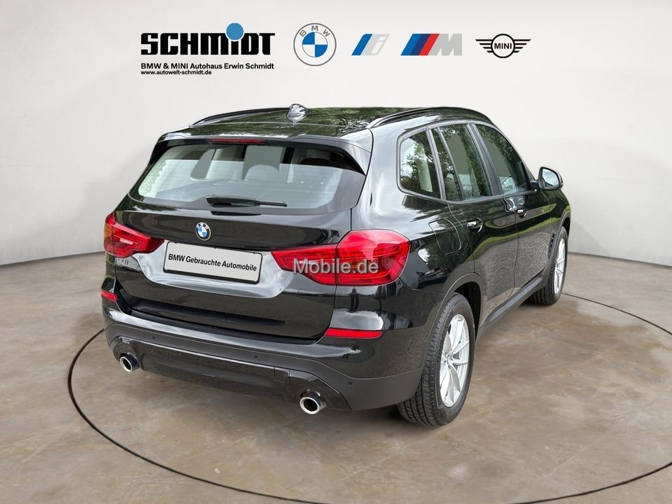 BMW X3 xDrive20d Advantage - Samsaru's Car Outlet