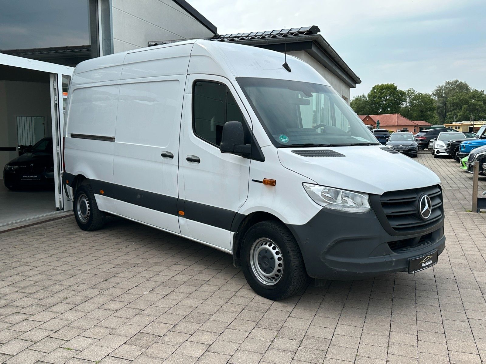 Mercedes-Benz eSprinter III - Samsaru's Car Outlet