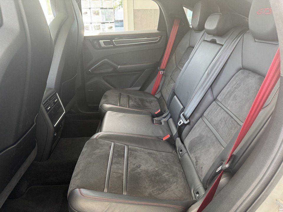 Porsche Cayenne Coupe GTS HEAD-UP+BOSE+AHK+PANO+SPORT-AG