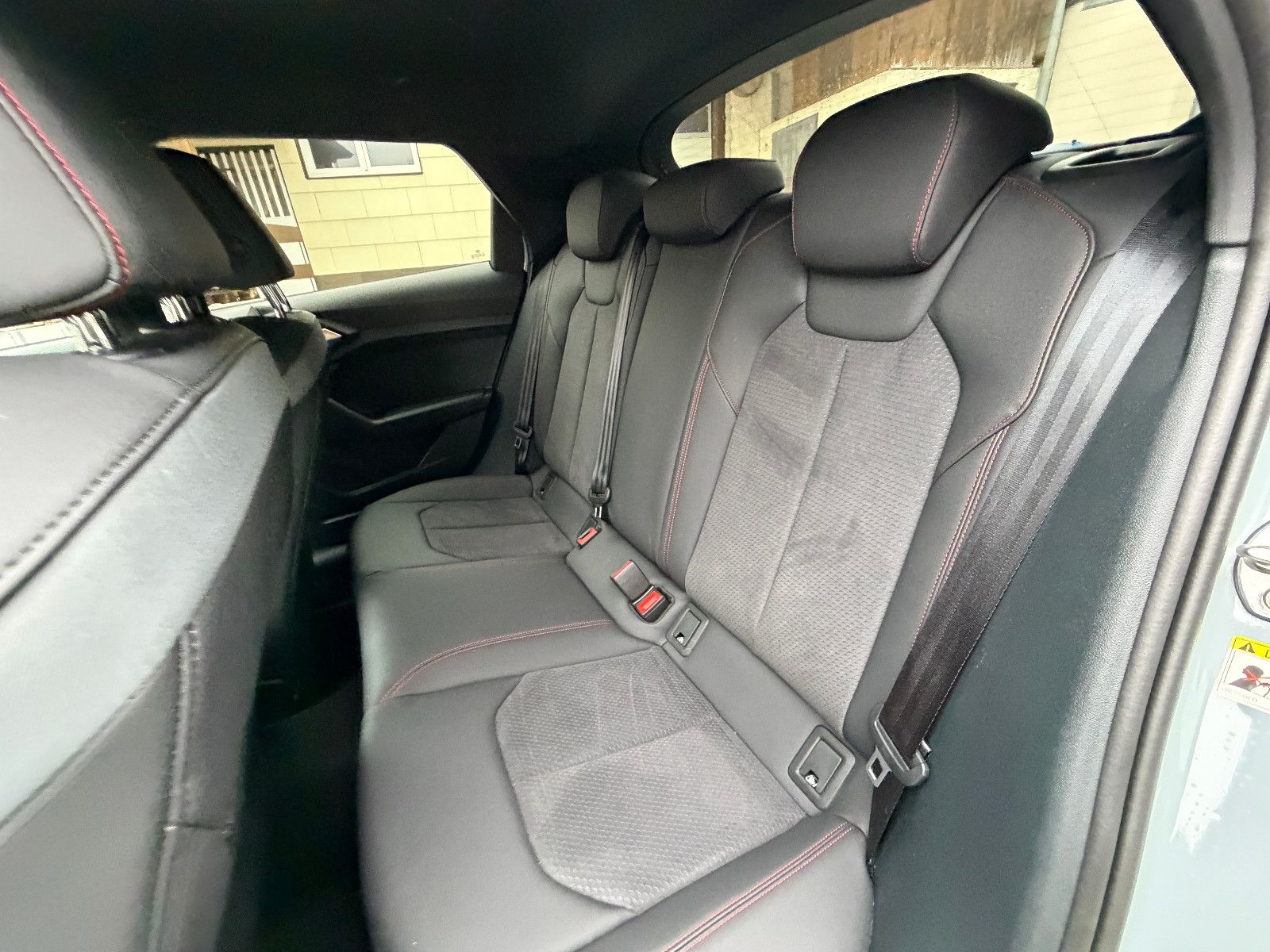 Audi A1 allstreet 35 TFSI, S Line, Dynamikpaket, VOLL