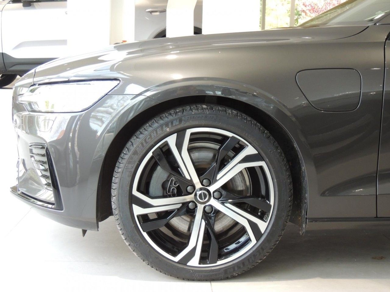 Volvo V60 Recharge T6 AWD Plus Dark Klima Navi