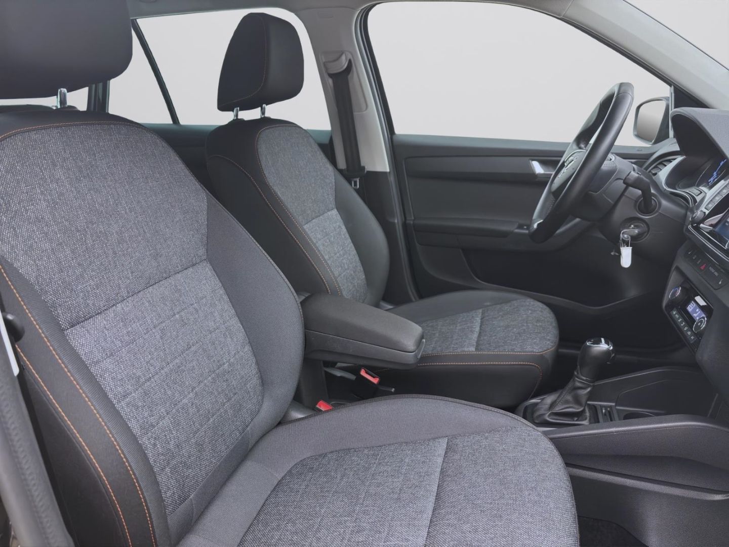 Skoda Fabia Combi 1.0 TSI DSG CLEVER - Samsaru's Car Outlet