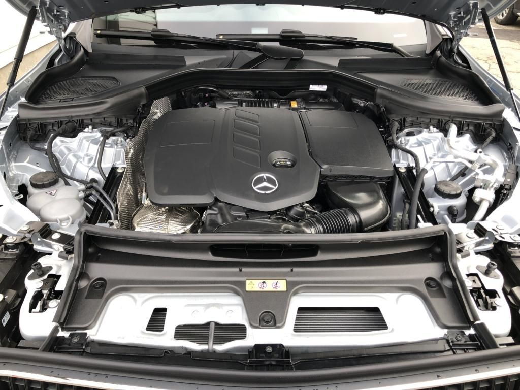 Mercedes-Benz GLC 220 d 4MATIC Avantgarde - Samsaru's Car Outlet