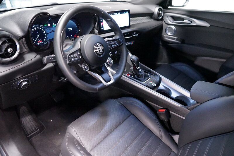 Alfa Romeo Tonale 1.5 VGT Hybrid Ti Aut.*Matrix*Kamera*Keyl