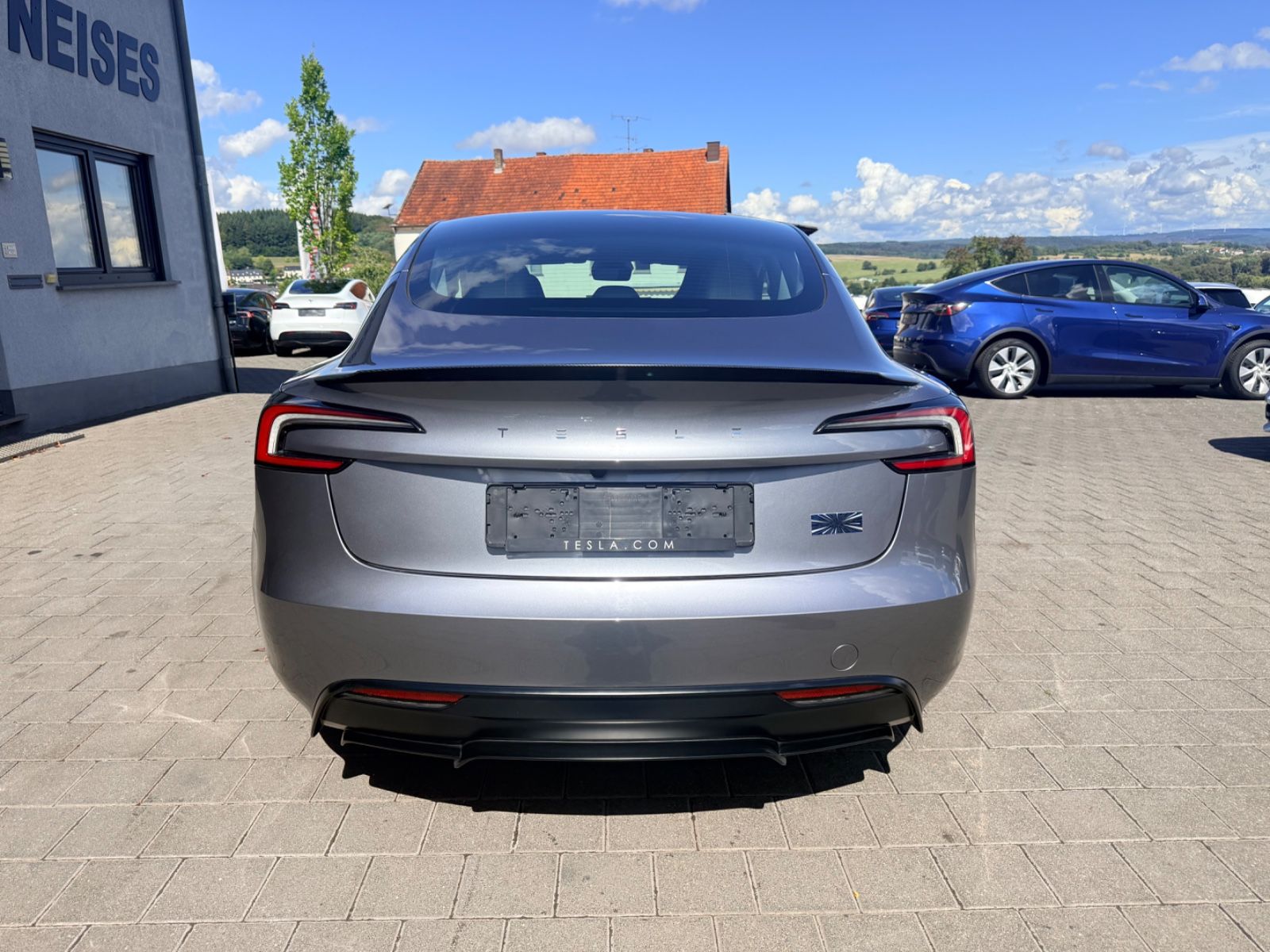 Tesla Model 3 Performance Highland 2025 | Quichsilber