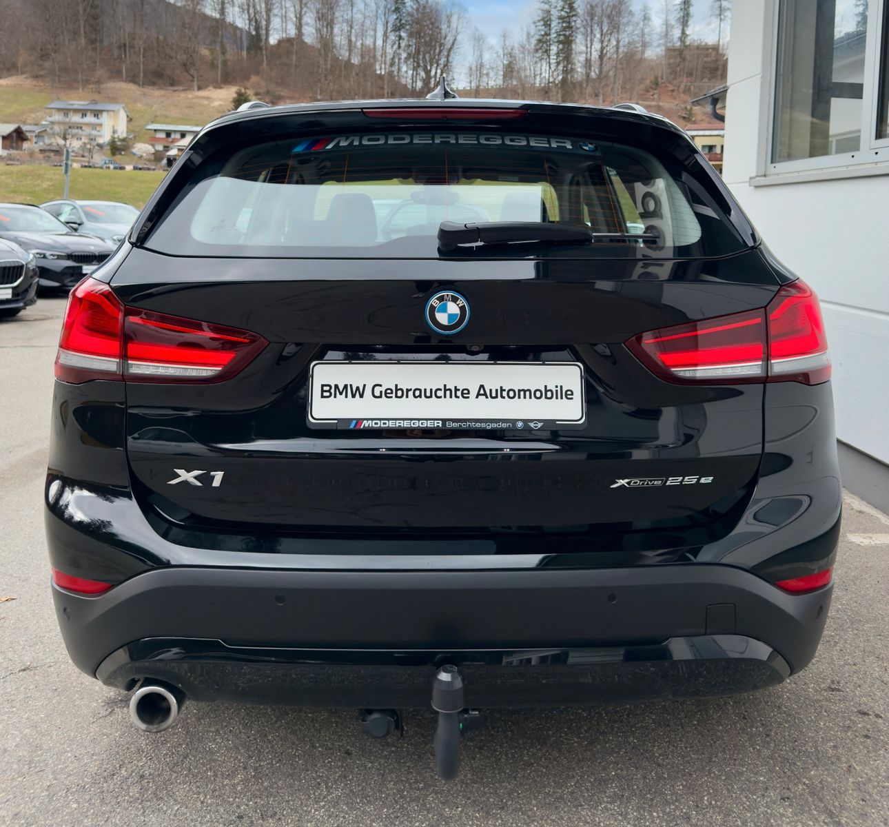 BMW X1 xDrive25e Business - Samsaru's Car Outlet
