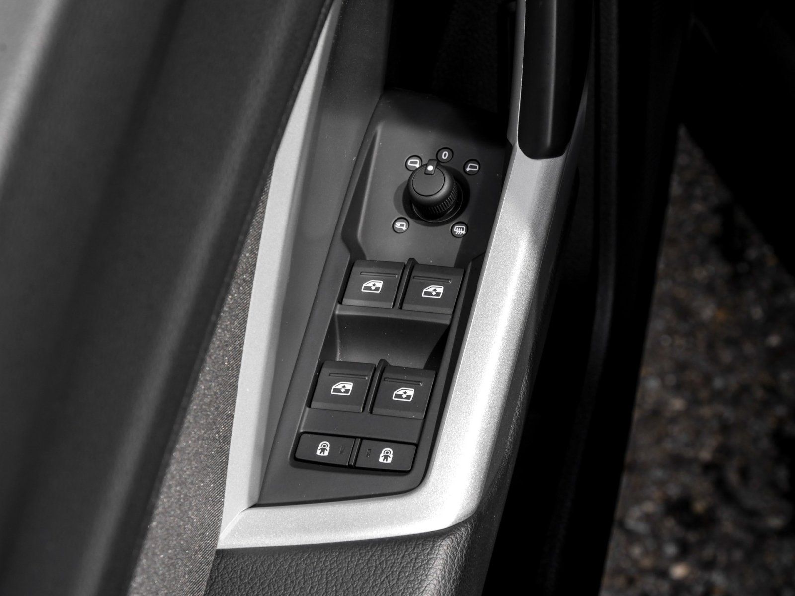 Audi Q3 40 TDI quattro S tronic - Samsaru's Car Outlet