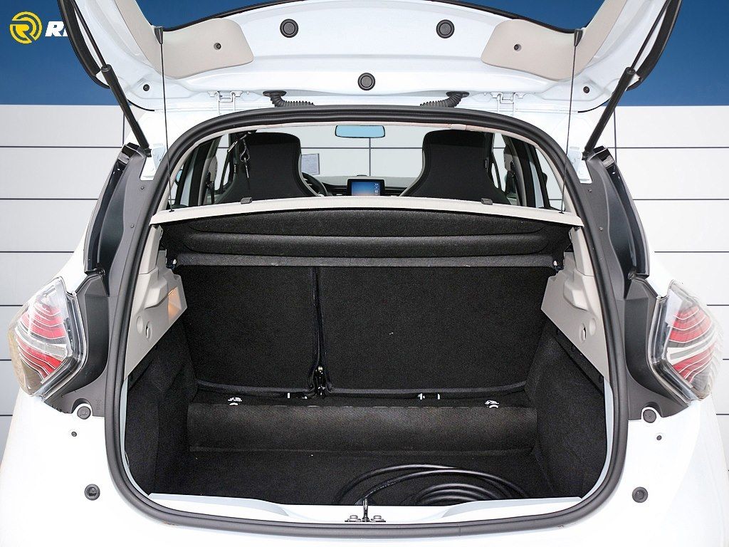 Renault ZOE Intens R135 Z.E. 50 - Samsaru's Car Outlet