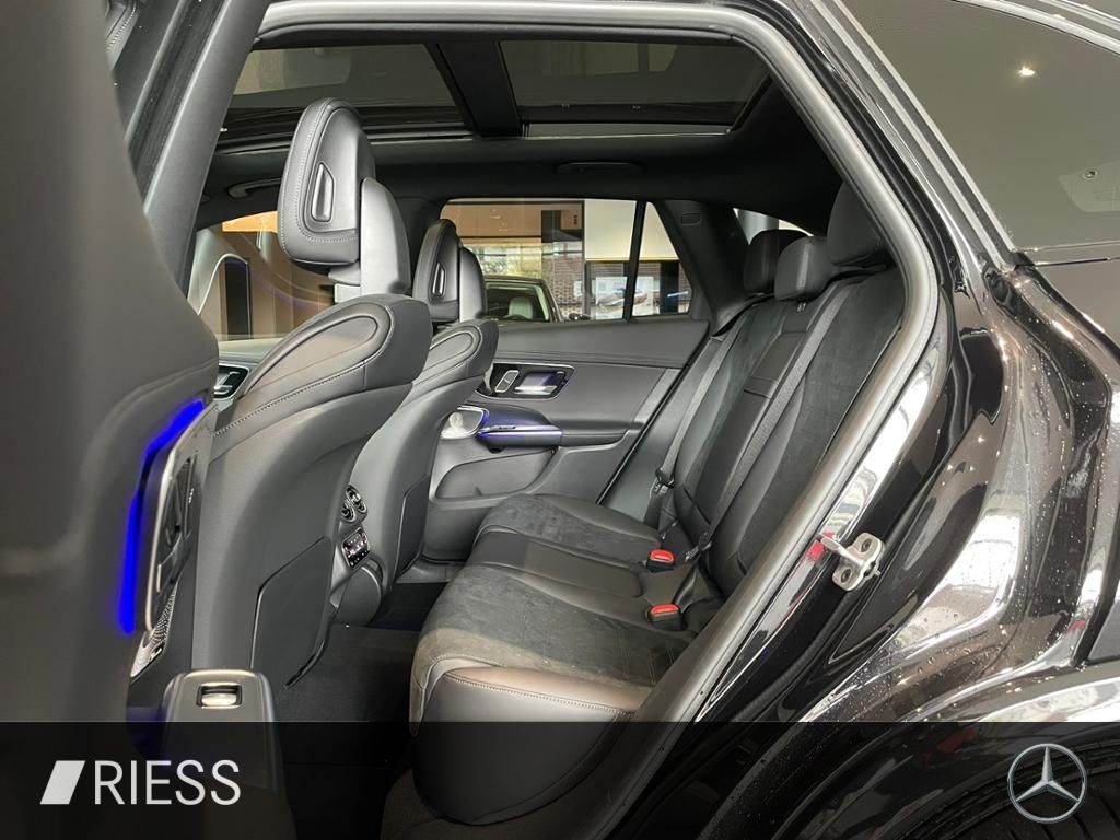 Mercedes-Benz GLC 300 d 4M AMG+AHK+PANO+HUD+STDHZG+KEYL+DISTRO