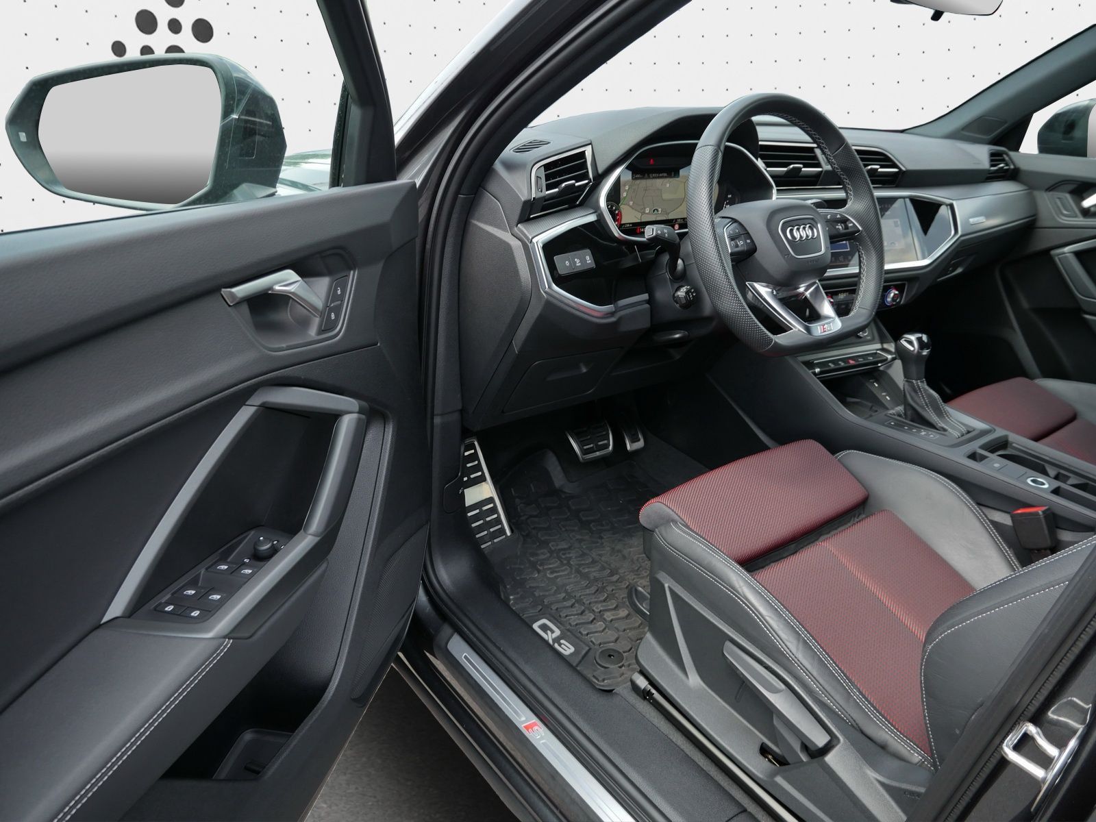 Audi Q3 40 TFSI qu. S line - Samsaru's Car Outlet