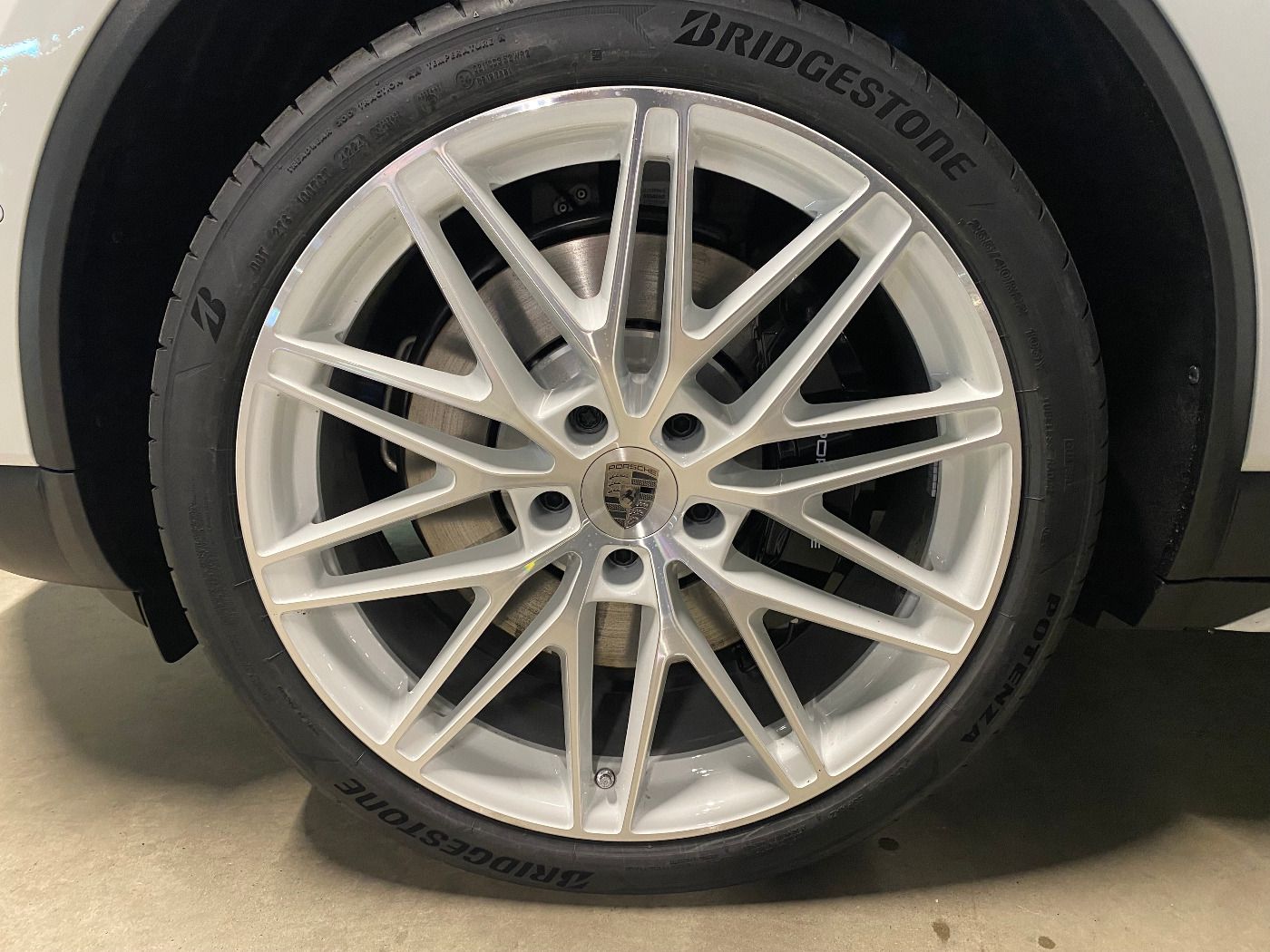Porsche Macan Turbo | Hinterachslenkung | InnoDrive |