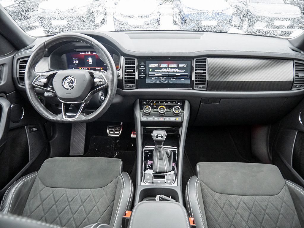 Skoda Kodiaq 2.0 TDI Sportline 4x4 ACC LED PANO 360°
