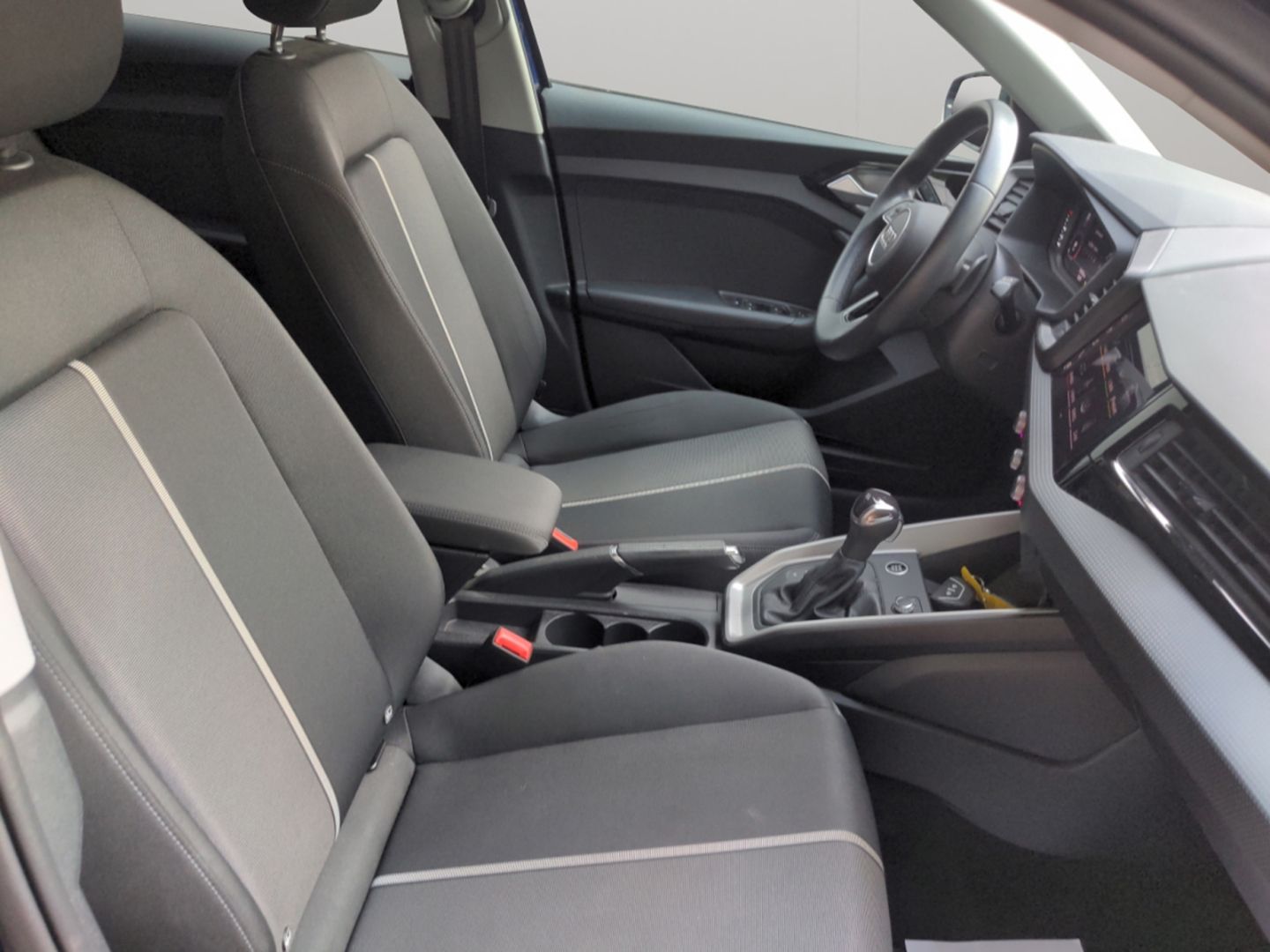 Audi A1 Sportback 30 TFSI S tronic - Samsaru's Car Outlet